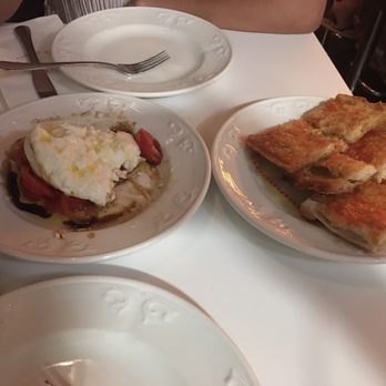 Tapeo - Tapas Bars Near Me - Barcelona, B