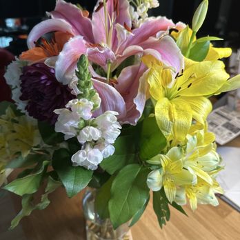 Duran's Flowers - Florists Near Me - Pasadena, California