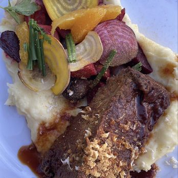 Perch - Boeuf Bordelaise - Lounges Near Me - Los Angeles, California Perch - Boeuf Bordelaise - Lounges Near Me - Los Angeles, California