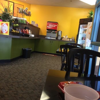 Cafe Elleti - the interior of a fast food restaurant - Cafes Near Me - Roseville, California