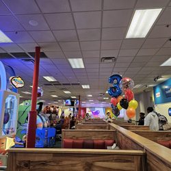 Chuck E. Cheese - Games, seating area