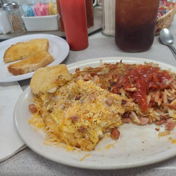 Pop's Country Cafe - Ham and cheese omelet - Coffee & Tea Near Me - Hemet, California Pop's Country Cafe - Ham and cheese omelet - Coffee & Tea Near Me - Hemet, California