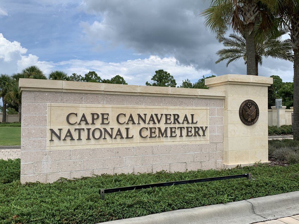 CAPE CANAVERAL NATIONAL CEMETERY - Updated September 2024 - 43 Photos