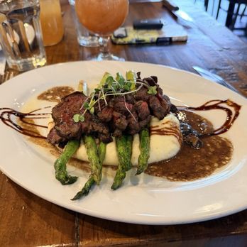 Hungry Goat Scratch Kitchen & Wine Bar - Filet - Wine Bars Near Me - Morrison, Colorado