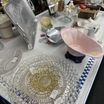 The Shops on Main - Glass - Antiques Near Me - Lancaster, South Carolina