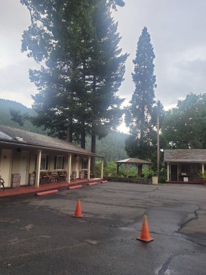 Dunsmuir Lodge by null
