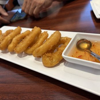 Long Beach Thai Restaurant - Calamari - Thai Near Me - Long Beach, California