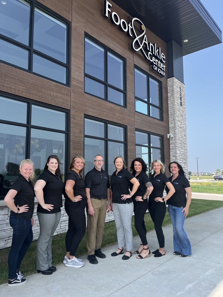 FOOT & ANKLE CENTER OF IOWA Updated October 2024 1200 NW 36th St