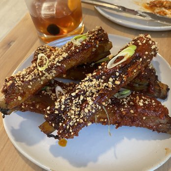 Tremolo Bar - Ribs - Wine Bars Near Me - Middleburg, Virginia Tremolo Bar - Ribs - Wine Bars Near Me - Middleburg, Virginia