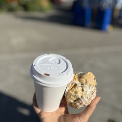 Sweetie Pies - Had the lemon poppyseed scone