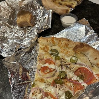 La Festa Brick & Brew - Pizza Near Me - Dover, New Hampshire