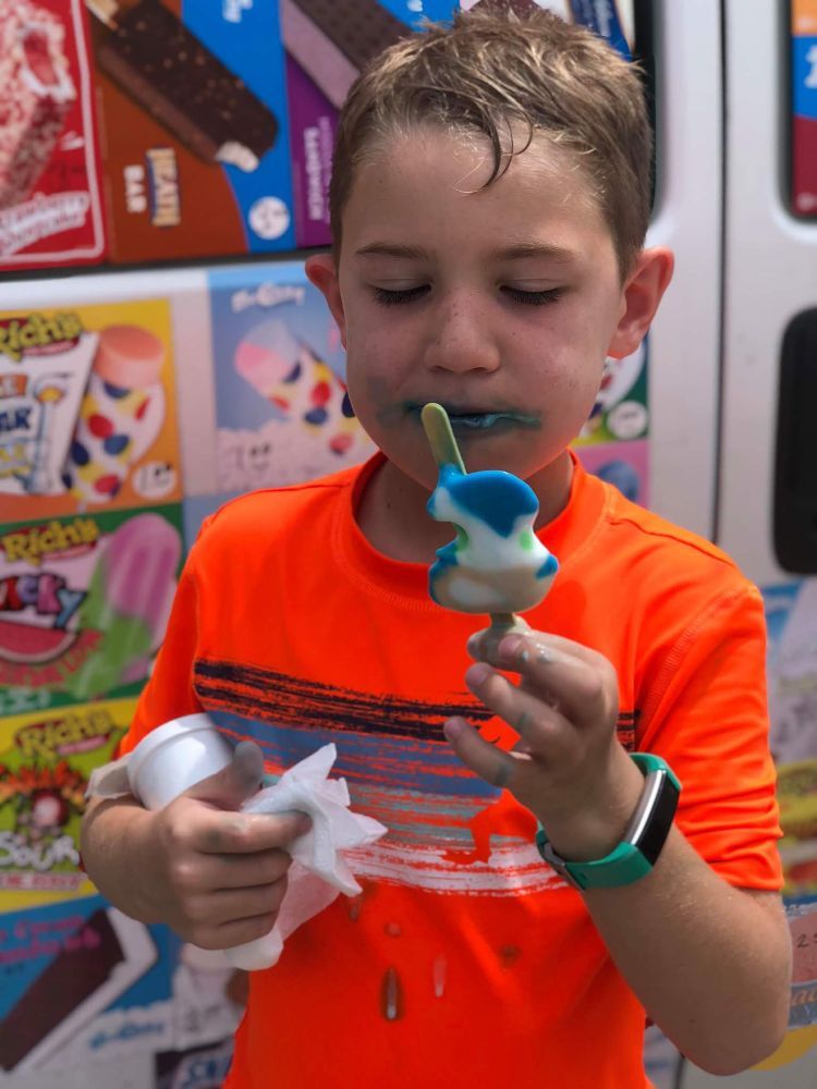 DOTS ICE CREAM TRUCK Updated September 2024 Jacksonville, Florida