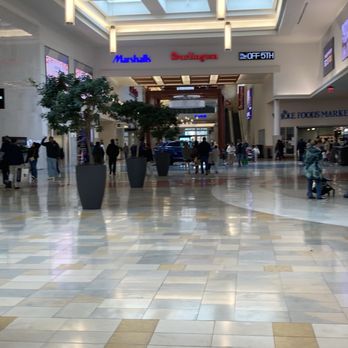 nike outlet bergen mall