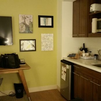 Element West Des Moines - Another view of the room and partial kitchenette - Hotels Near Me - West Des Moines, Iowa