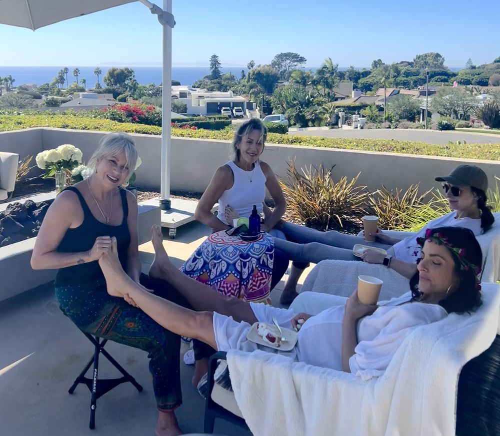 The Art of Palms, Mobile Massage for Women Logo