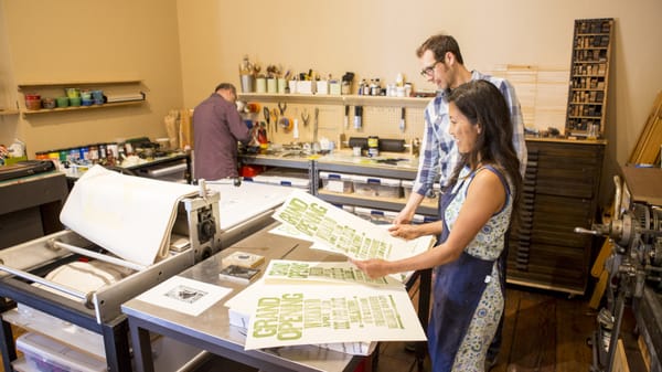 ink.paper.plate by null