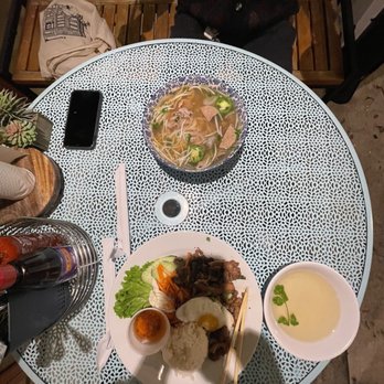 Sip Pho - Chicken and Sip Pho Bowl - Vietnamese Near Me - Austin, Texas