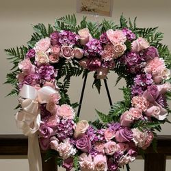 Katy House of Flowers - Flower arrangement for the funeral