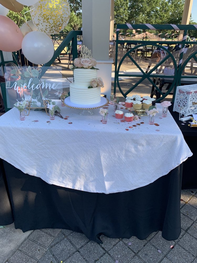 IRENE’S BAKERY Updated June 2024 73 Photos & 56 Reviews 116 W Main St, Lewisville, Texas