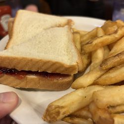 Calico County Restaurant - Kid PBJ & fries