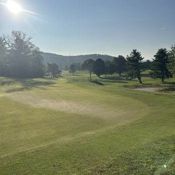 Pemi Burger Bar - View of golf course - American Near Me - Ashland, New Hampshire Pemi Burger Bar - View of golf course - American Near Me - Ashland, New Hampshire