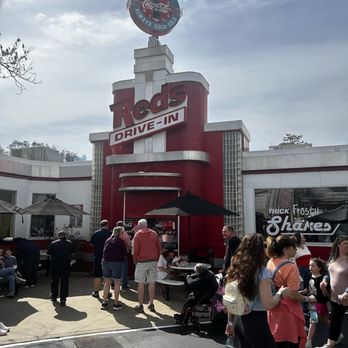 Dollywood - Amusement Parks Near Me - Pigeon Forge, Tennessee Dollywood - Amusement Parks Near Me - Pigeon Forge, Tennessee
