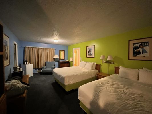 Retro Inn at Mesa Verde by null