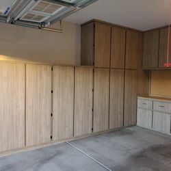 Quick Response Garage Cabinets - Slate gray is the new hot color