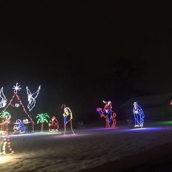 Lights on the Lake - Local Flavor Near Me - Liverpool, New York Lights on the Lake - Local Flavor Near Me - Liverpool, New York