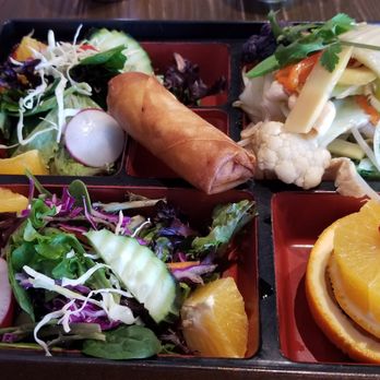 Thai Fire - Lunch specials are great, I don't eat a lot of carbs. - Thai Near Me - Ventura, California Thai Fire - Lunch specials are great, I don't eat a lot of carbs. - Thai Near Me - Ventura, California