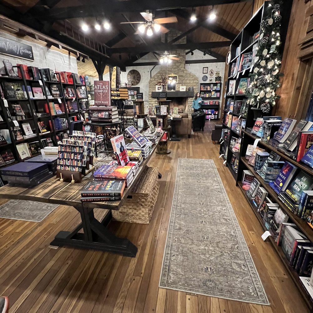 Naughty Dog Books - Bookstores Near Me - Nashville, Indiana Naughty Dog Books - Bookstores Near Me - Nashville, Indiana