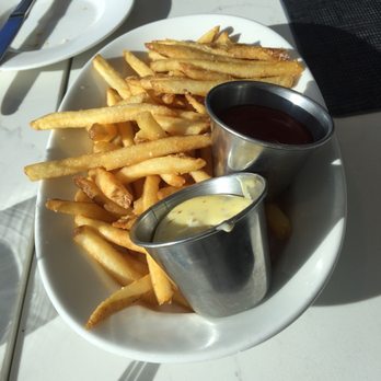 360 Restaurant - THESE FRIES WITH TRYFFLE AIOLI ARE A MUST! Even without dipping in the aioli they are divine - Canadian (New) Near Me - Toronto, Ontario