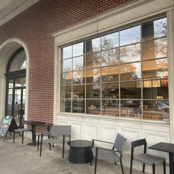 Starbucks - Coffee & Tea Near Me - Bexley, Ohio Starbucks - Coffee & Tea Near Me - Bexley, Ohio