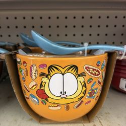 Ramen bowl. Love the old school Garfield. That's straight up early 1980's Garfield right there. Y'all don't know nothing about that.