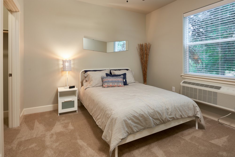 WEBSTER RIDGE APARTMENTS Updated September 2024 19 Photos 18181