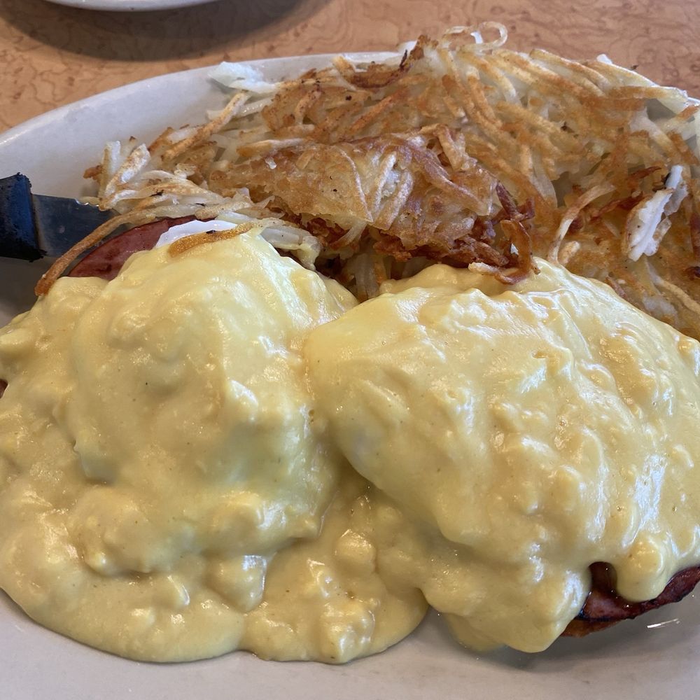 Pegah's Kitchen - Classic Benedict - American Near Me - Vista, California Pegah's Kitchen - Classic Benedict - American Near Me - Vista, California