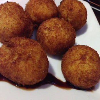 Casa Victor y Alba - Croquettes de jamón - Spanish Near Me - Madrid, M