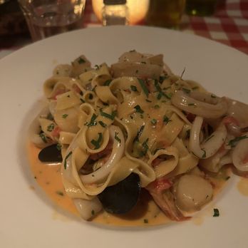 La Trattoria - Fettuccini seafood - Pizza Near Me - Naples, Florida