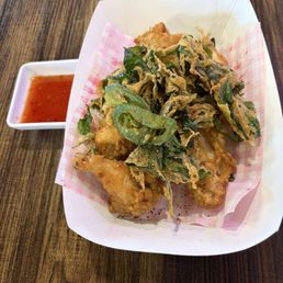 Lemongrass Garlic Chicken Wings