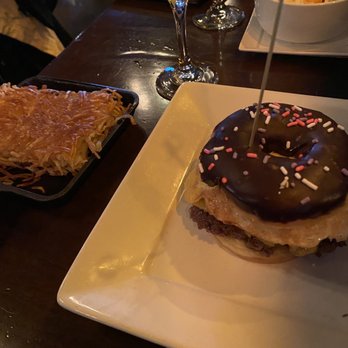 Bosscat Kitchen & Libations - Donut burger - New American Near Me - Houston, Texas Bosscat Kitchen & Libations - Donut burger - New American Near Me - Houston, Texas