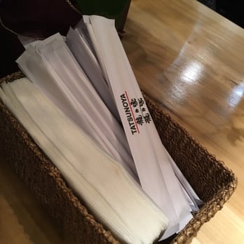 Ramen Tatsunoya - Hashi and napkins - Ramen Near Me - Pasadena, California