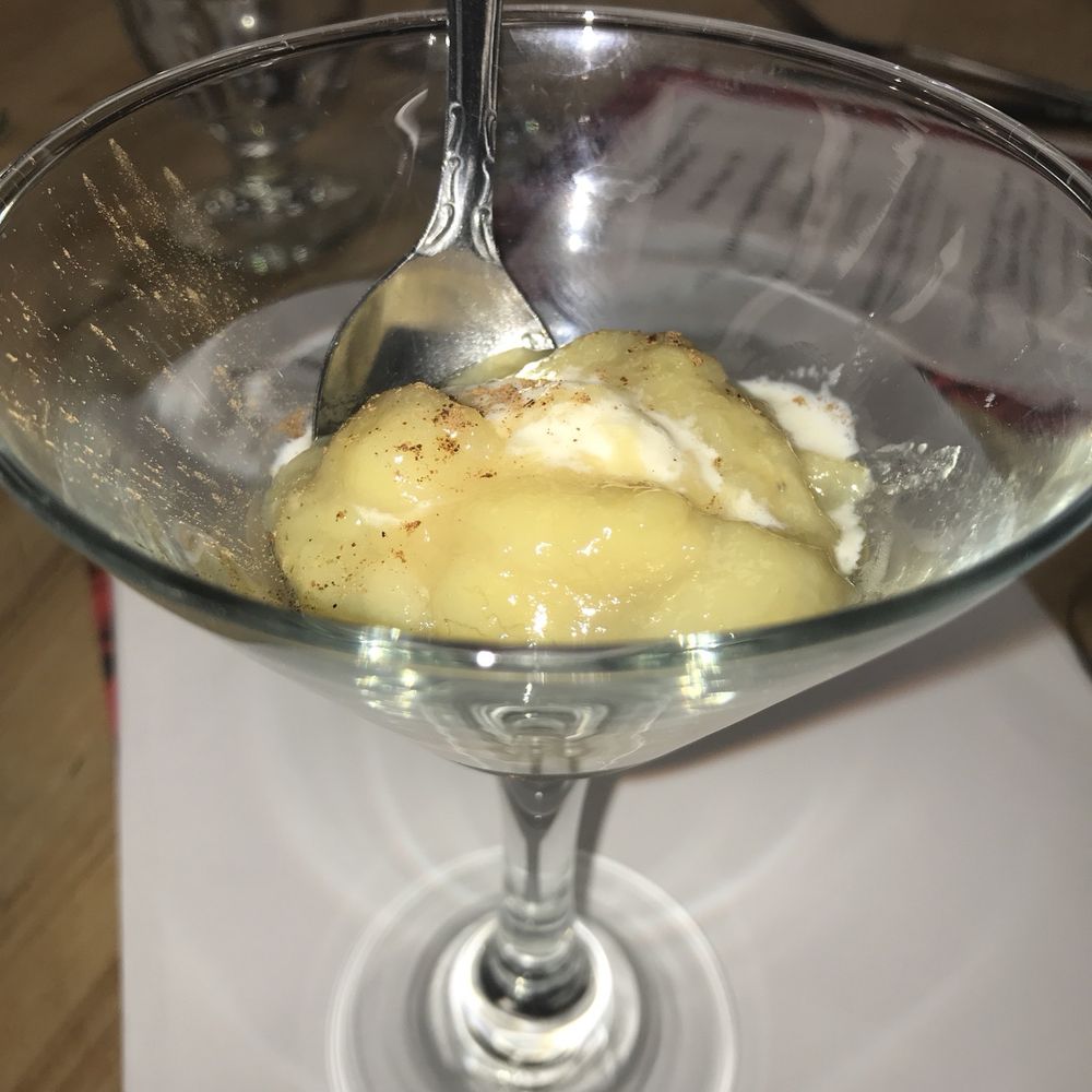 Cooper's Landing - Banana flambé - Hotels Near Me - Clarksville, Virginia
