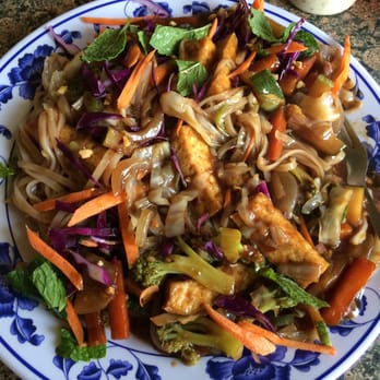 Lisa's Kitchen - Lisa's Pad Thai, featuring fresh veggies from her garden out front. - Chinese Near Me - Gothenburg, Nebraska