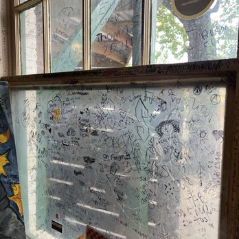 Star Pizza - Pizza Near Me - Houston, Texas