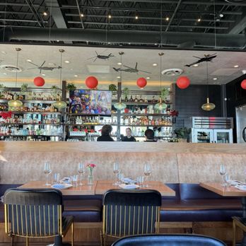 Little Sister - interior - Vietnamese Near Me - El Segundo, California Little Sister - interior - Vietnamese Near Me - El Segundo, California