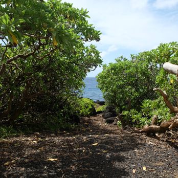 Ninini Lighthouse - Landmarks & Historical Buildings Near Me - Lihue, Hawaii