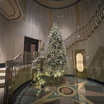 Bottleworks Hotel - The outstanding Christmas decor inside the grand staircase. - Hotels Near Me - Indianapolis, Indiana Bottleworks Hotel - The outstanding Christmas decor inside the grand staircase. - Hotels Near Me - Indianapolis, Indiana