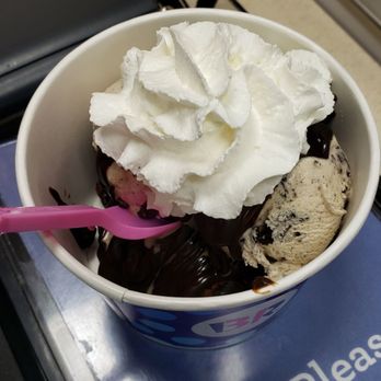 Baskin-Robbins - Brownie Sundaea - Ice Cream & Frozen Yogurt Near Me - Sandy, Utah