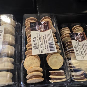 El Patio - Tatte has something similar, but in a smaller case (love theirs). Find in the Market - June 2026 - Argentine Near Me - Rockville, Maryland El Patio - Tatte has something similar, but in a smaller case (love theirs). Find in the Market - June 2026 - Argentine Near Me - Rockville, Maryland