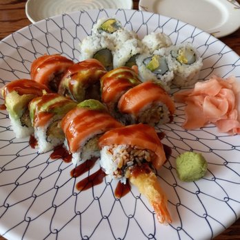 Sushi Avenue On The Square - Super Crunchy Roll is my absolute favorite thing to have here. - Japanese Near Me - Decatur, Georgia